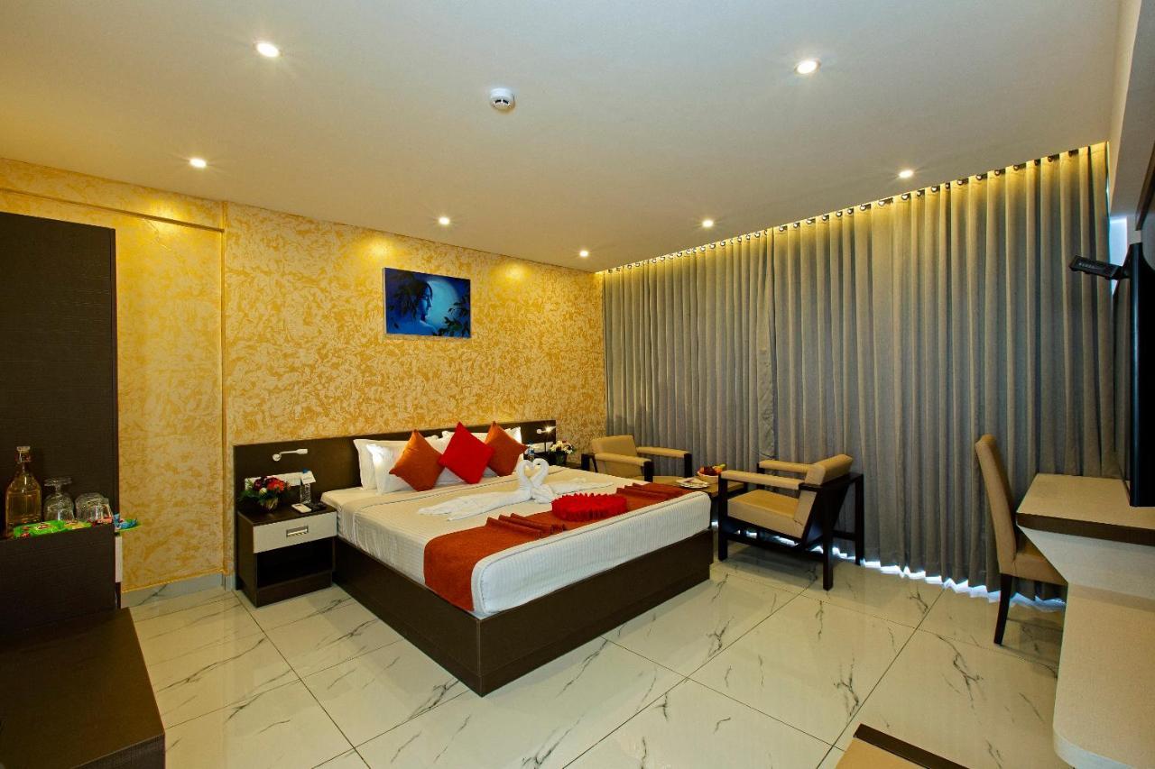 Hotel Renai Sreekrishna Guruvāyūr Exteriér fotografie
