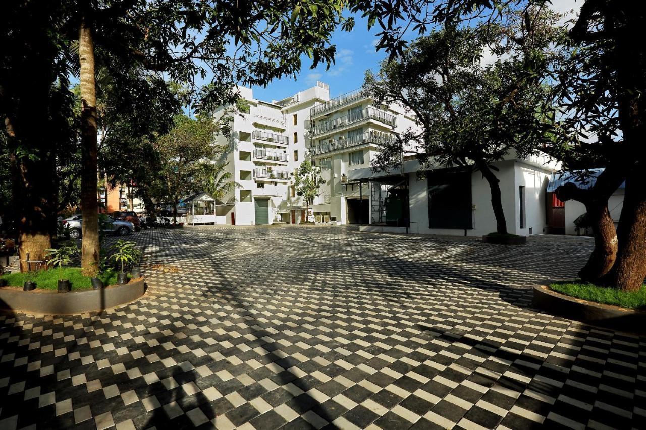 Hotel Renai Sreekrishna Guruvāyūr Exteriér fotografie